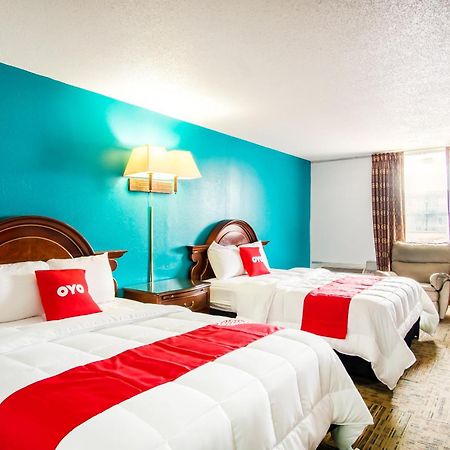 Oyo Hotel Hutchinson West 4Th Ave Εξωτερικό φωτογραφία