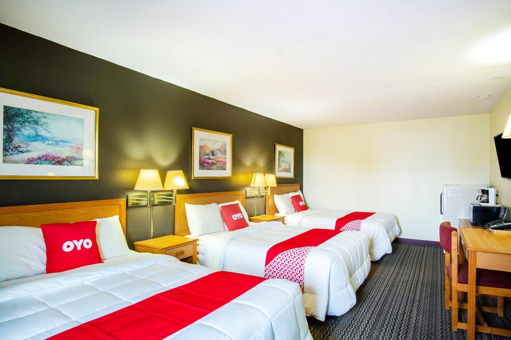 Oyo Hotel Hutchinson West 4Th Ave Εξωτερικό φωτογραφία