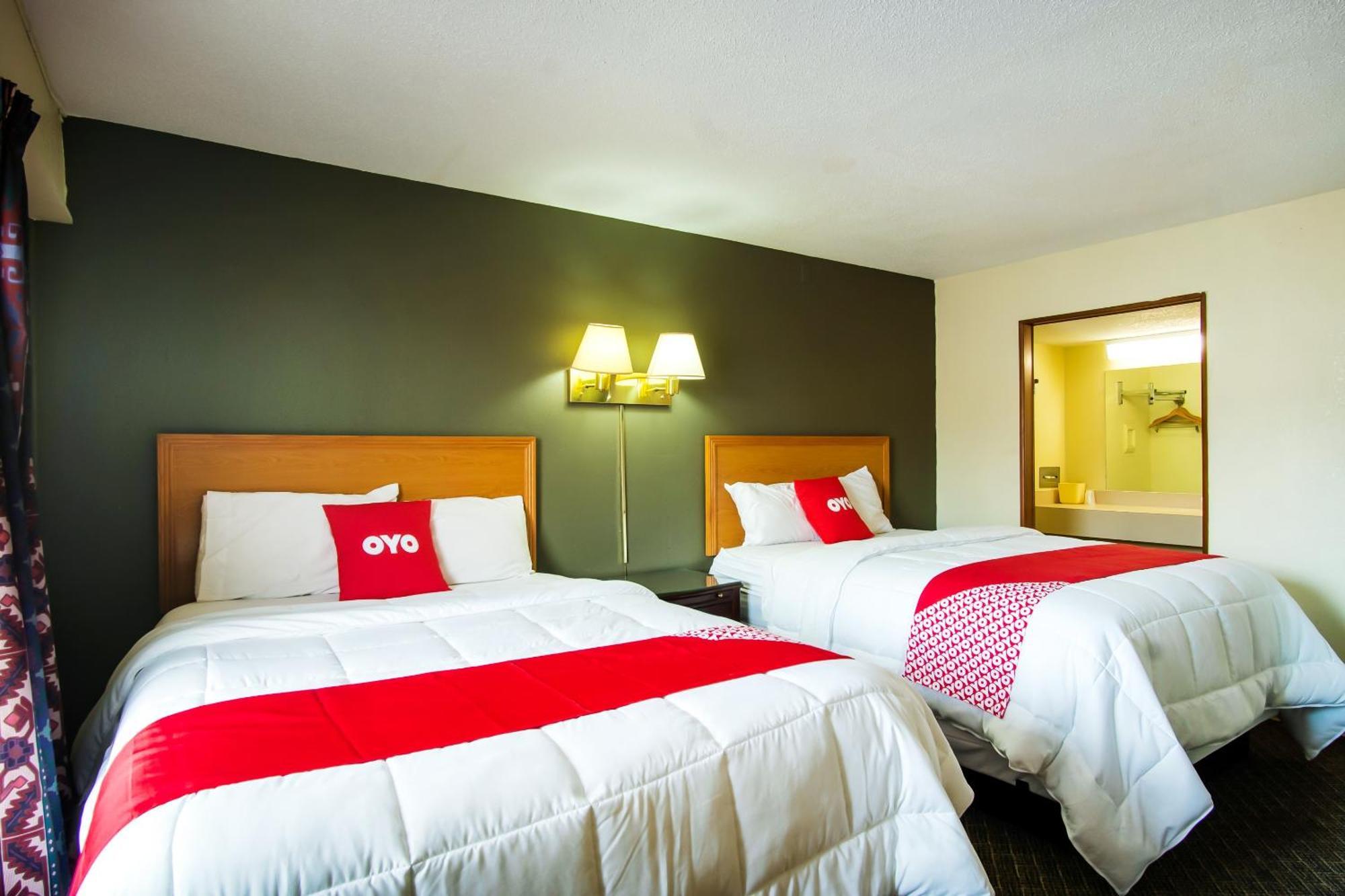 Oyo Hotel Hutchinson West 4Th Ave Εξωτερικό φωτογραφία