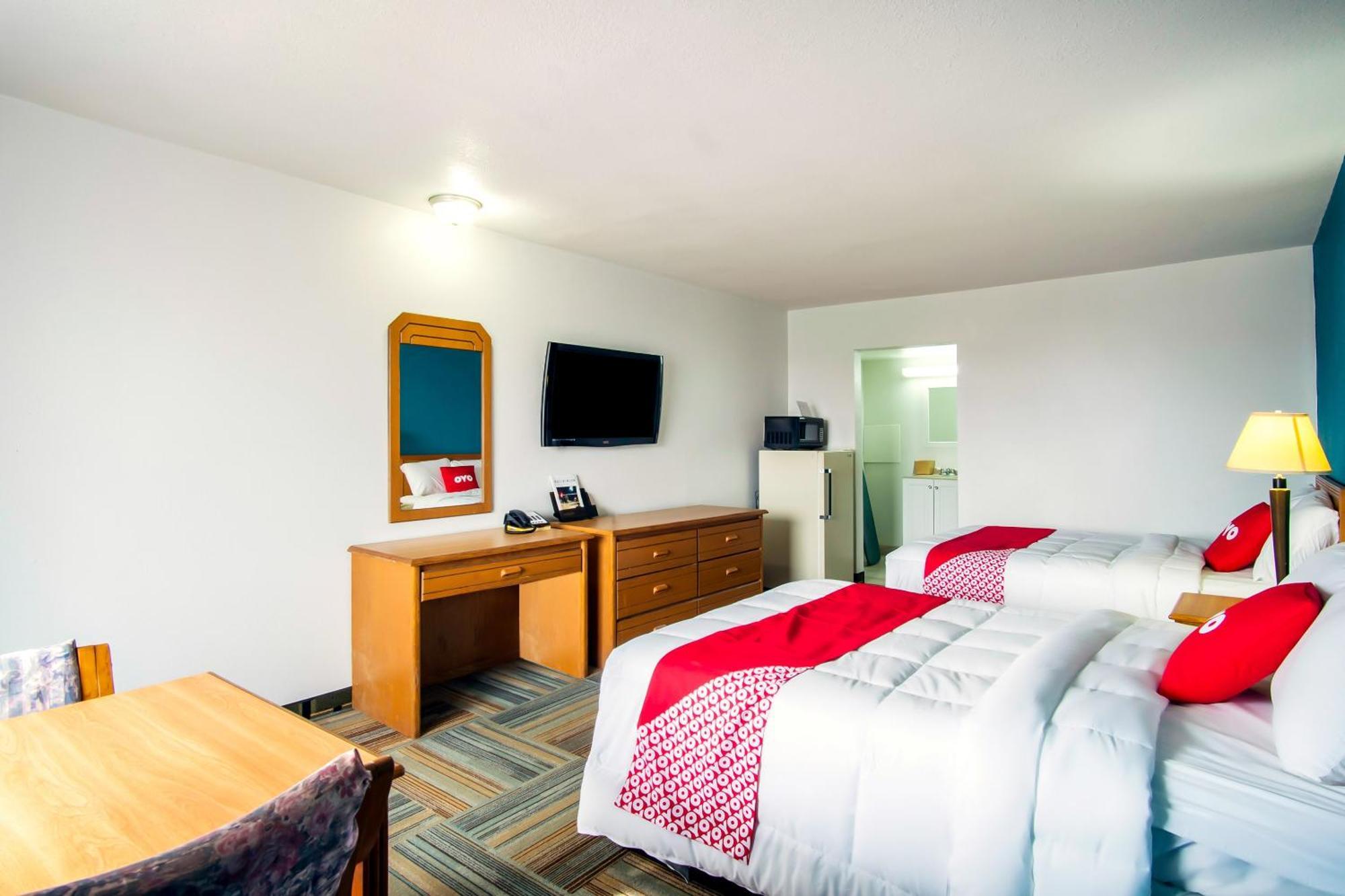 Oyo Hotel Hutchinson West 4Th Ave Εξωτερικό φωτογραφία