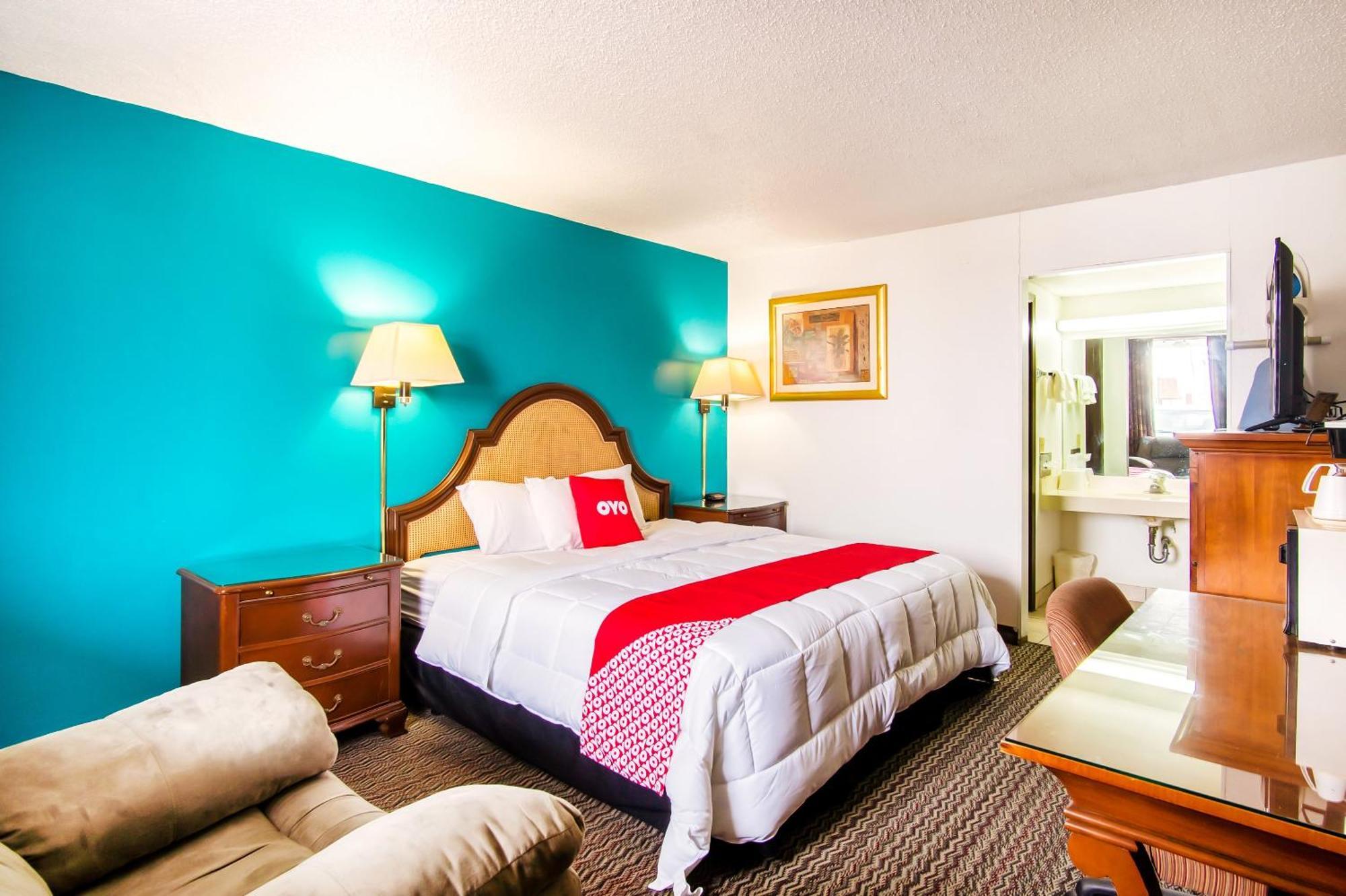 Oyo Hotel Hutchinson West 4Th Ave Εξωτερικό φωτογραφία