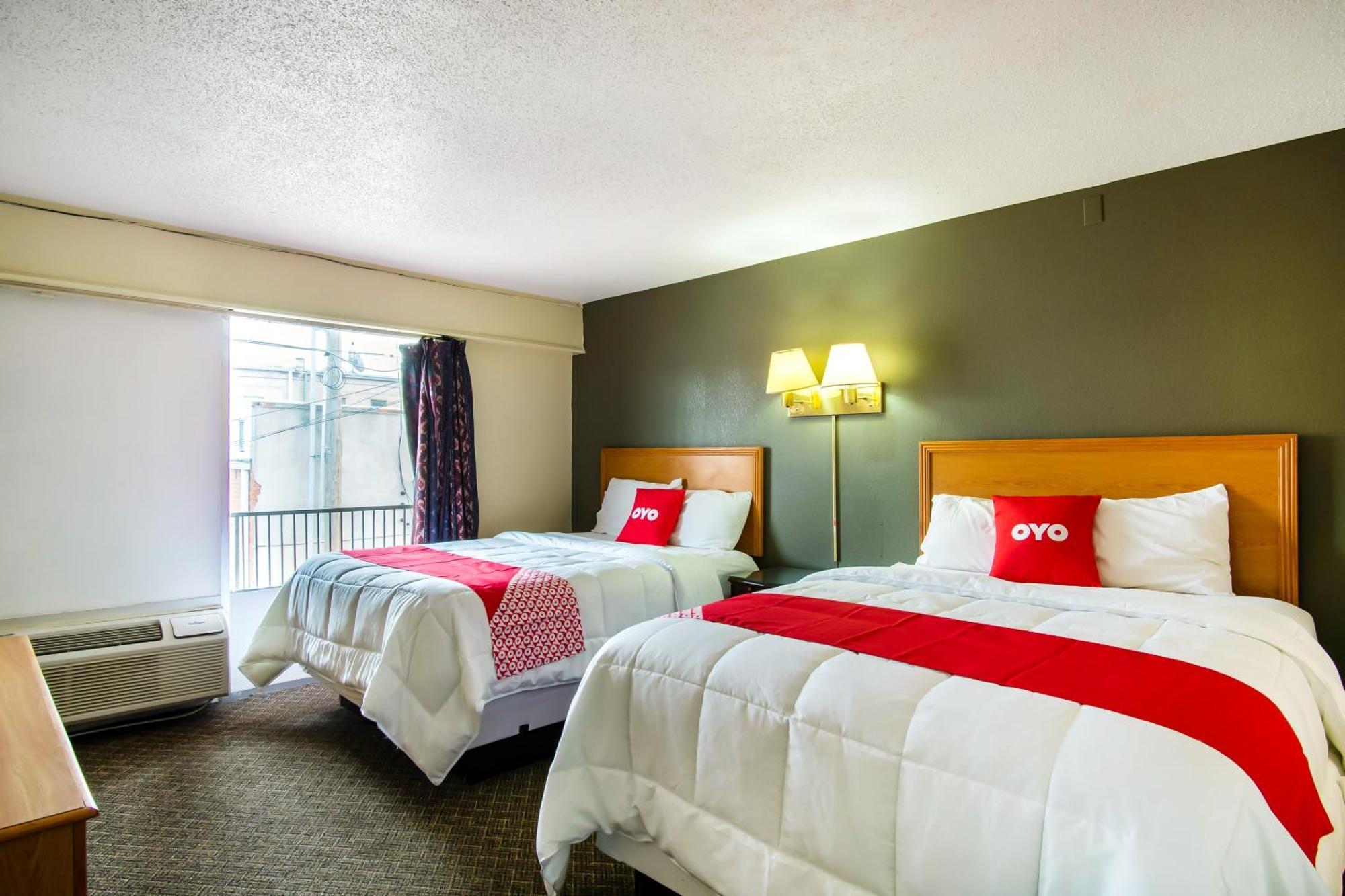 Oyo Hotel Hutchinson West 4Th Ave Εξωτερικό φωτογραφία